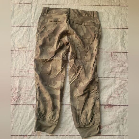Prana Sky Canon Jogger Size 12 - Picture 4 of 8